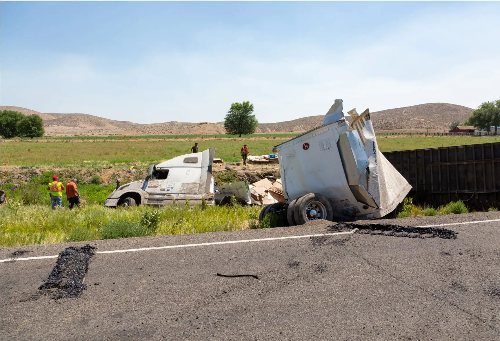 Truck accidents and why you should get your personal injury lawyer.